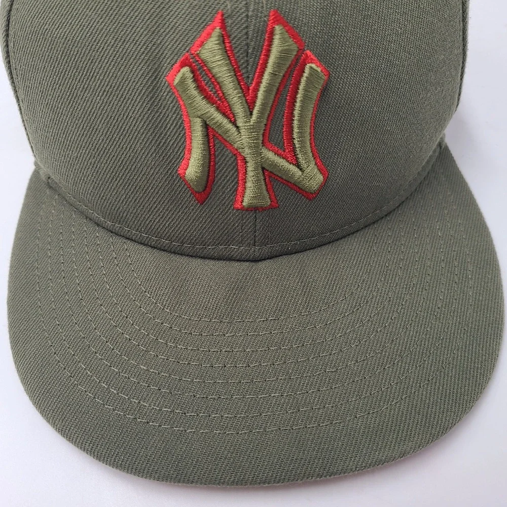 New York Yankees Hat Fitted 7 1/8‎ New Era 59Fifty Green 1999 World Series Patch